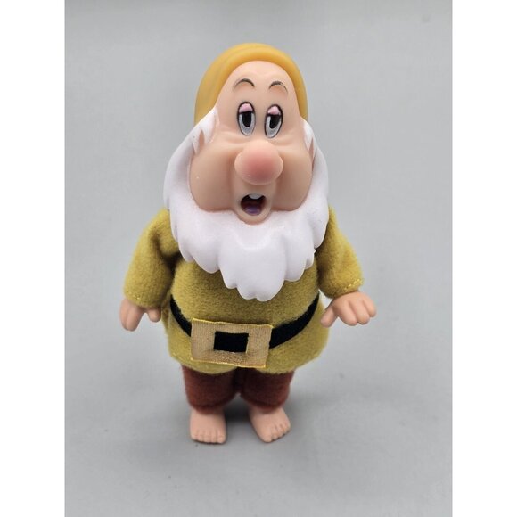 Disney Simba Toys Snow White and 6 Dwarves Vintage Toys Grumpy, Sleepy, Dopey - Picture 14 of 16